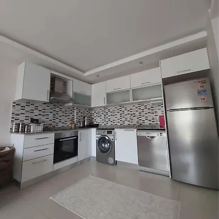 Emerald Park 1+1 в авсаллар * אלאניה